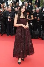 Foto de Aseel Omran como Amal