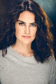 Retrato de Ashley Alva