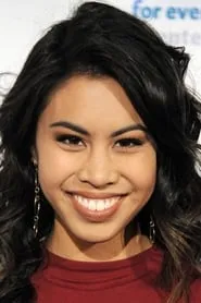 Ashley Argota en I Hate New Year's