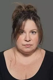 Retrato de Aslı Omağ