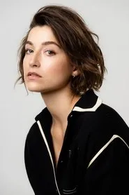 Retrato de Ava Deluca-Verley