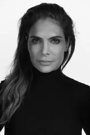 Retrato de Ayda Field