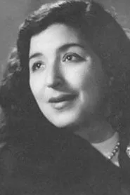 Aziza Amir en The Apple Seller