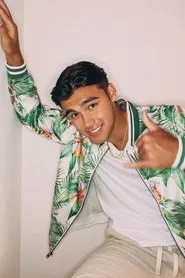 Bailey May en Love, Love, Love: A Musical