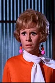 Barbara Stuart en Marines, Let's Go