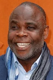 Basile Boli en Rangers Fc: Six in A Row- The Bluebells Are Blue