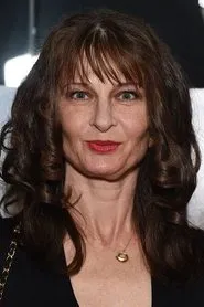 Beata Pozniak en All These Voices