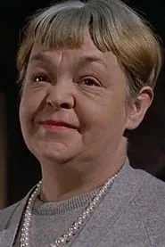 Retrato de Bee Duffell