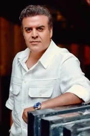 Retrato de Behrang Alavi