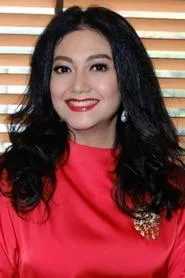 Bella Saphira en Arisan Brondong