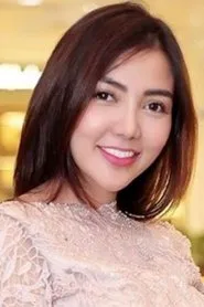 Bella Shofie en Jomblo Keep Smile