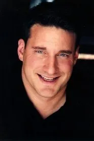 Bobby Browning en Behold the Raven