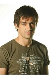 Foto de Bogdan Albulescu como Stere Antoniade