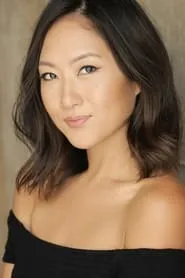 Foto de Brenda Koo interpretando a Shannon en Maximum Truth