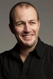 Foto de Brendon Burns como Self - Host