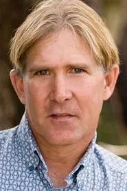 Foto de Brent Woolsey interpretando a Cody Stavert en Convict Cowboy