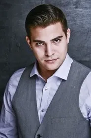 Brian Quintero en Illuminatus