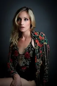 Brittany Falardeau en La Casa de la Oscuridad
