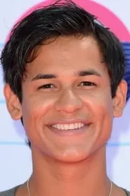Retrato de Bronson Pelletier