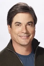 Retrato de Bryan Dattilo