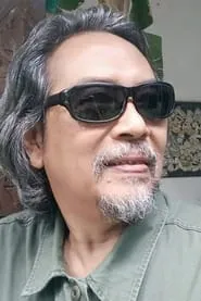 Retrato de Budi Ros