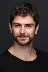 Foto de Bülent Gültekin como Çetin Yılmaz