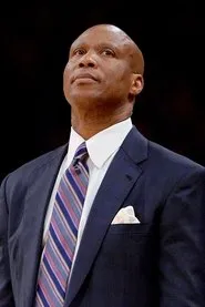 Retrato de Byron Scott