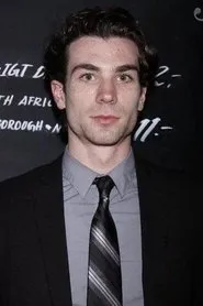 Cameron Scoggins en The Happy Sad