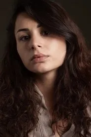 Retrato de Cansu Leyan