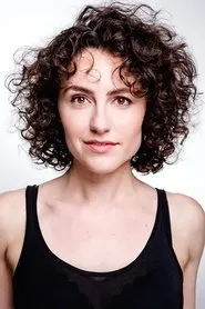 Caroline Bloom en Made Public