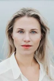 Foto de Caroline Glomnes como Cammo