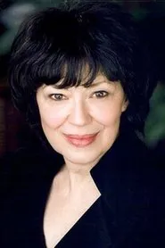 Cayle Chernin en The Graveyard Story