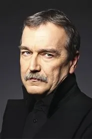 Retrato de Cem Kurtoğlu