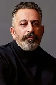 Retrato de Cem Yılmaz