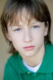 Chandler George Brown en 7 Days of Yellow