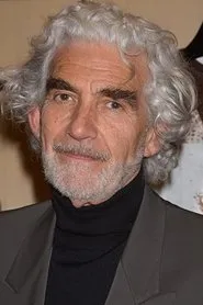 Retrato de Charles Keating