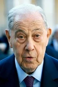 Retrato de Charles Pasqua