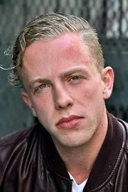 Chris Banks en Nightfall