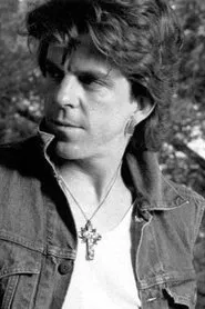 Retrato de Chris Layton