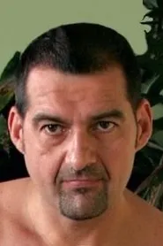 Retrato de Chris Mountain