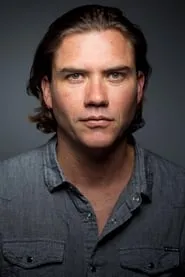 Retrato de Chris Sadrinna
