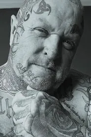 Chris Shipton en Freakish