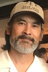 Retrato de Chris Tashima