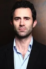 Retrato de Christopher Amitrano