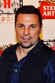 Retrato de Christopher Stadulis