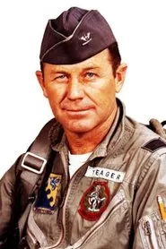 Chuck Yeager en The Real Men with 'The Right Stuff'