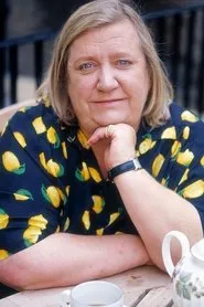Clarissa Dickson Wright en Victoria Wood's Nice Cup of Tea