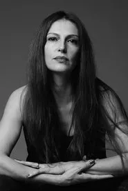 Retrato de Cláudia Clemente