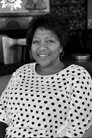 Retrato de Clementine Mosimane