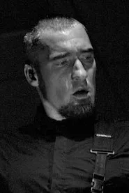 Retrato de Clint Lowery